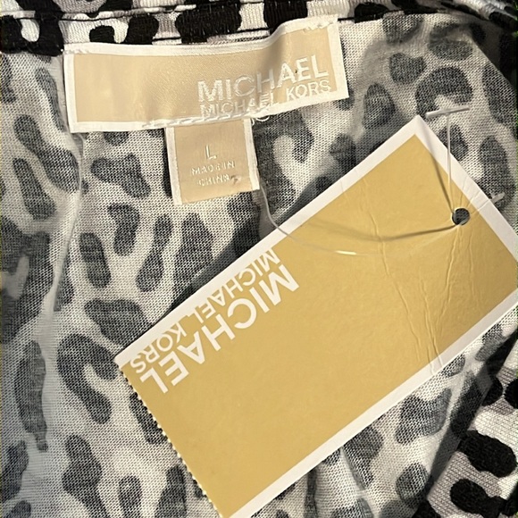 NWT Michael Michael KORS Tee - Picture 10 of 13